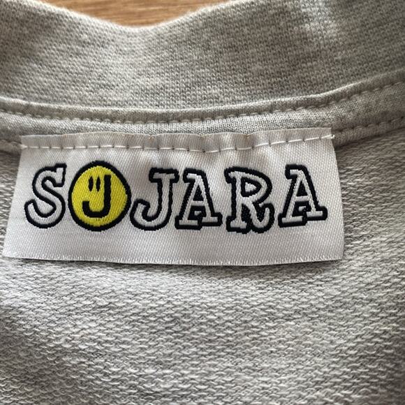 Sojara vintage reworked biting lip sequin ripped sweatshirt sz M - Picture 4 of 7